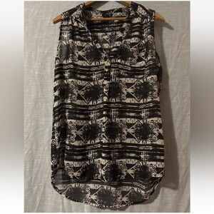 Rue21 Blouse Sleeveless Black Patterned Women’s Sz L NWOT